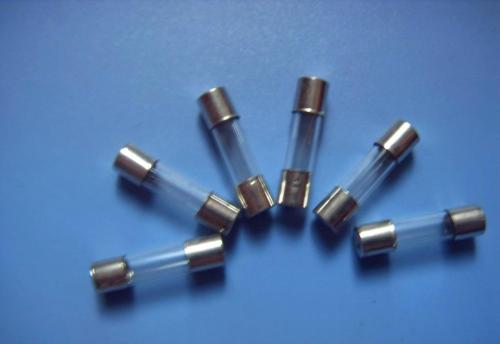 慢速保險絲，保險絲的工作原理